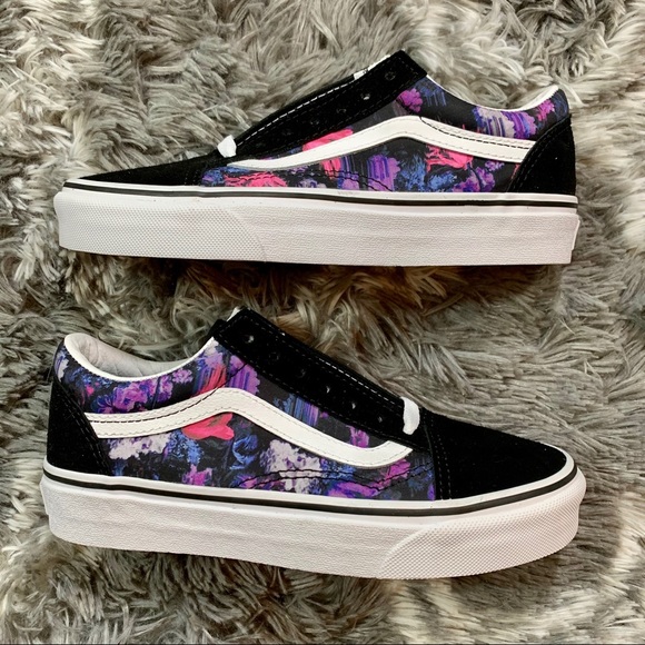 Vans Old Skool Floral Shoe - Picture 7 of 12